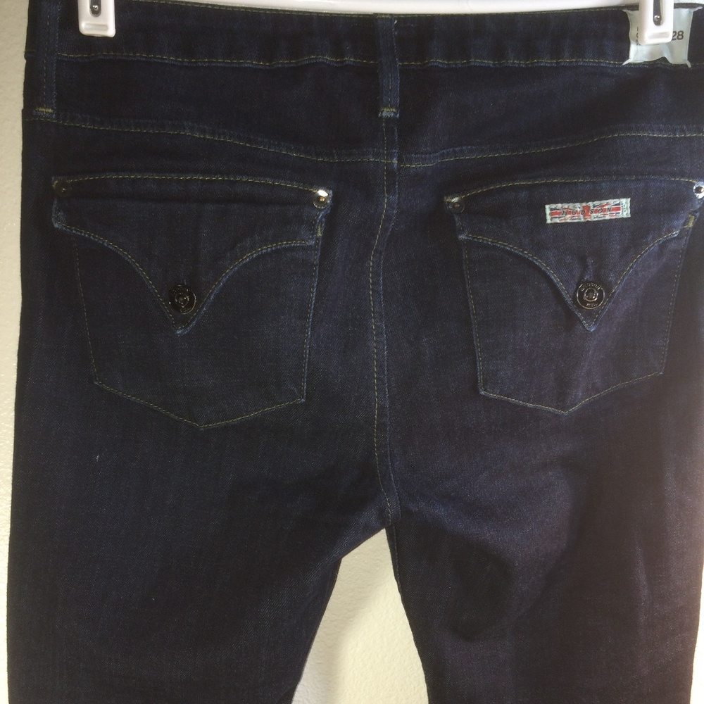 Hudson Mid Rise Carly Straight Leg | Pre-owned